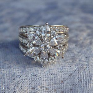 Love More Snowflake Poinsettia sterling silver ring size 5 and 11